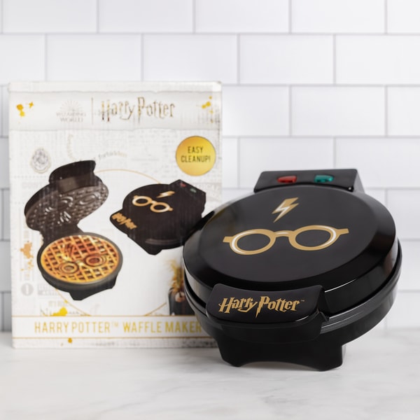 Uncanny Brand | Waffeleisen | Harry Potter Glasses & Lighnting